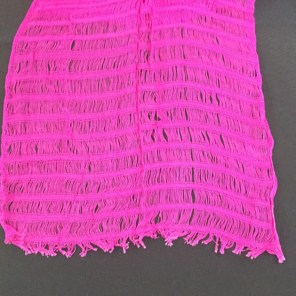 Fuscia Scarf - Picture 2 of 3
